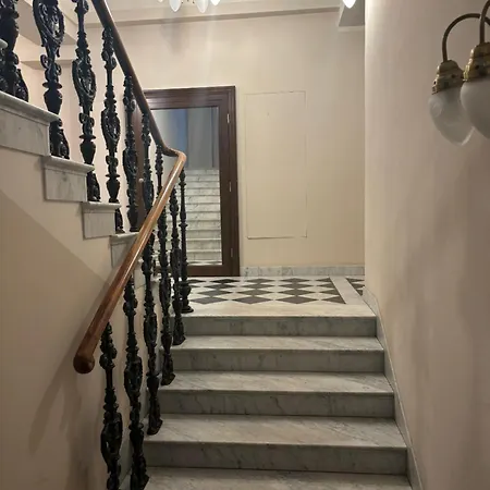 Luxury_mokotowska_apartments * Varsó